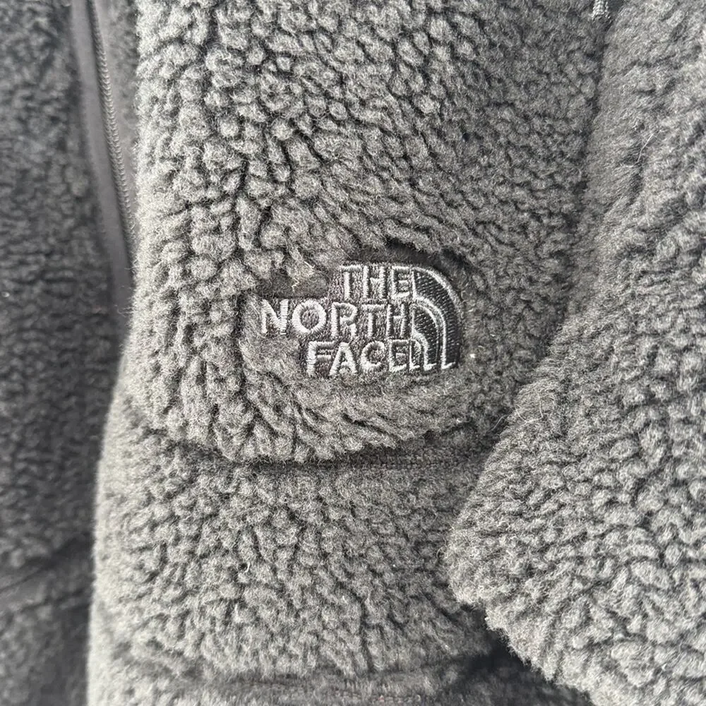 The North Face Men's Extreme Pile Fleece Jacket - Black - XL - New with tags